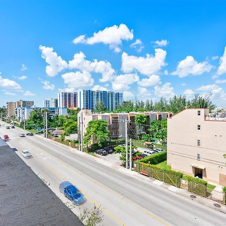 Airport Getaway Apartment Miami Exterior photo