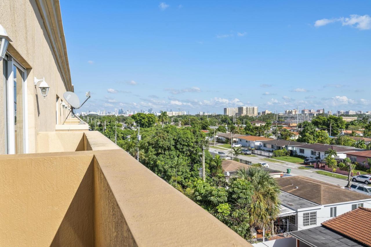Airport Getaway Apartment Miami Exterior photo