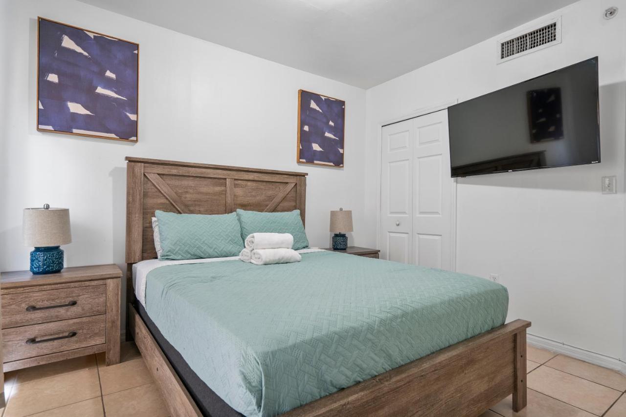 Airport Getaway Apartment Miami Exterior photo